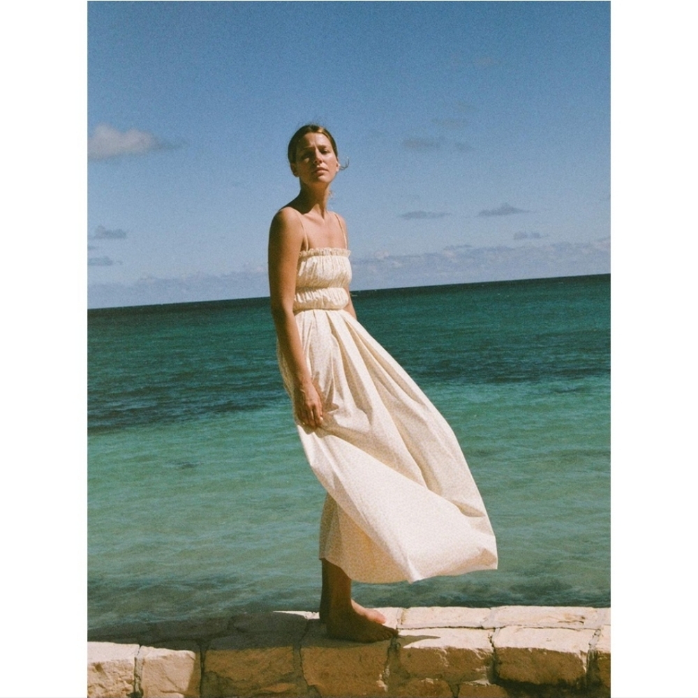 Coco Shop Shirred Maxi Dress - Picture 4 of 10